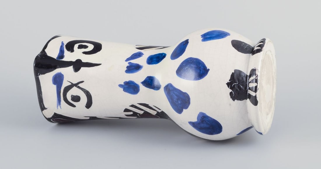 Pablo Picasso (1881-1973). "Cruchon Hibou" jug in glazed earthenware. Designed in 1955. - 5