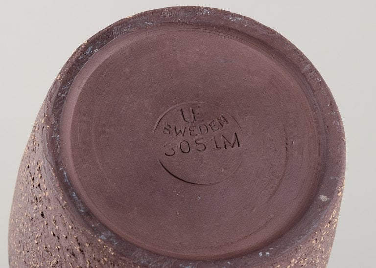 Mari Simmulson for Upsala Ekeby, Sweden. Onyx ceramic vase with glaze in black hues. The lower half - 6