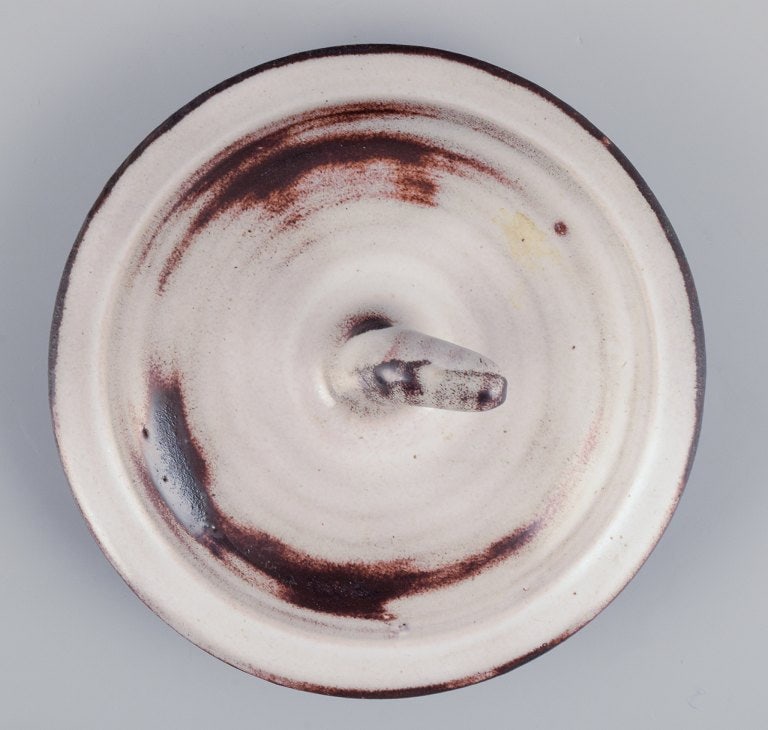 Gerard Hofmann (1917-1965), French ceramicist, own workshop. Large teapot in unique ceramics. - 5