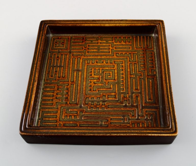 Stig Lindberg, Gustavsberg, Domino dish in ceramics. - 2