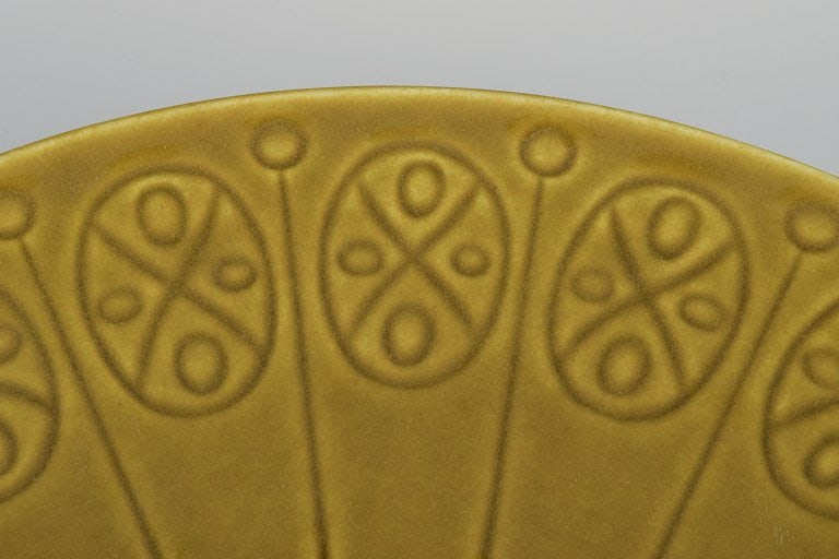 Upsala Ekeby/Gefle, Sweden. Large ceramic centerpiece. Geometric pattern. Green-yellow glaze. - 6