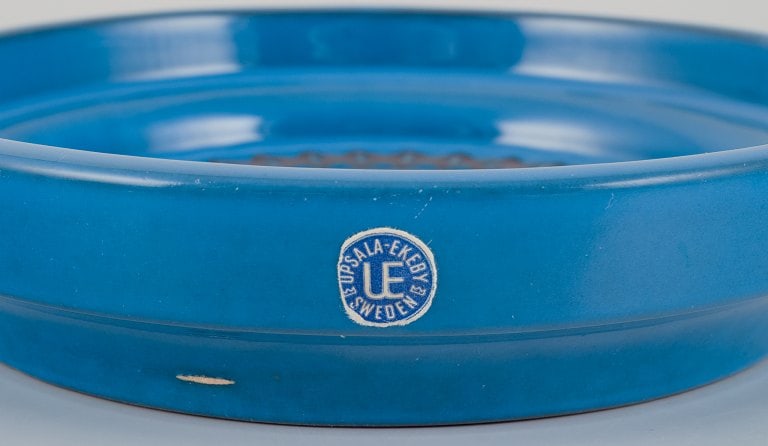 Mari Simmulson (1911-2000) for Upsala Ekeby, Sweden. A pair of low ceramic bowls with blue-toned - 9