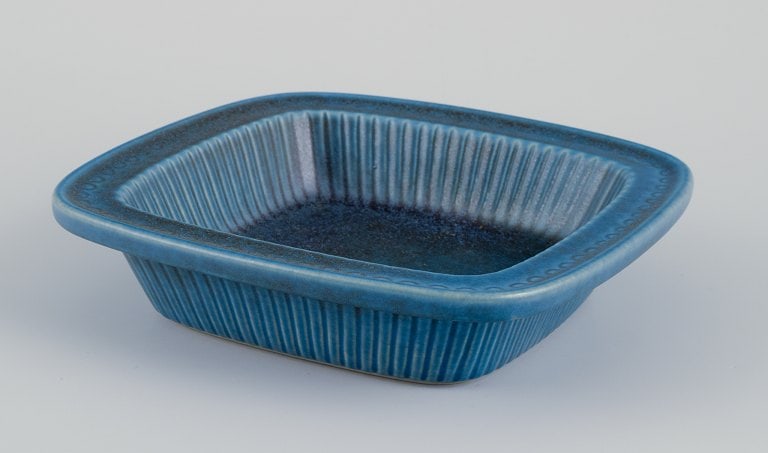 Gunnar Nylund (1904-1997) for Rörstrand, Sweden. Low bowl with blue-toned glaze from the - 2
