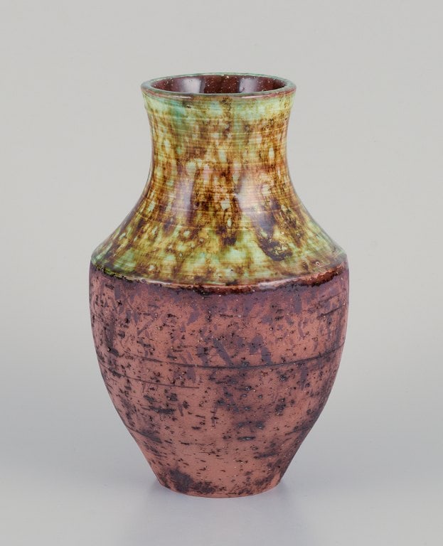 Szilasi, Visby, Sweden. Unique ceramic bowl and vase. Glazed in green-brown tones. - 2