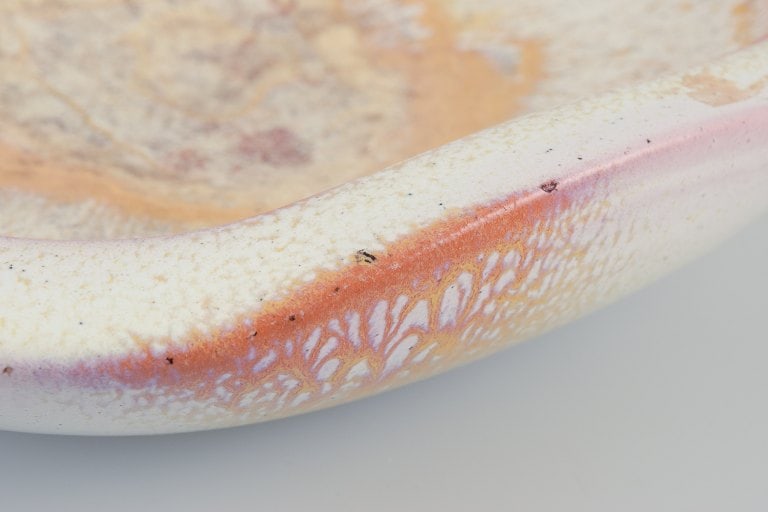 Anna-Lisa Thomson (1905-1952) for Upsala Ekeby, Sweden. Low ceramic bowl with yellow and - 6