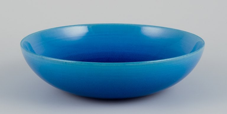 Carl Harry Stålhane (1920-1990) for Rörstrand, Sweden. Ceramic bowl in turquoise glaze. (1 of 5)