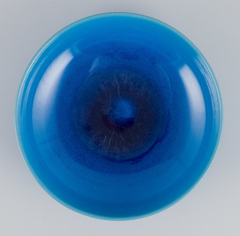 Carl Harry Stålhane (1920-1990) for Rörstrand, Sweden. Ceramic bowl in turquoise glaze. - 3