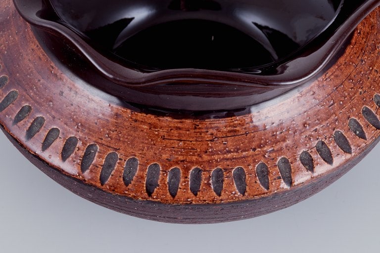 Gabriel, Swedish ceramic workshop. Large ceramic vase. Glaze in brown tones. - 4