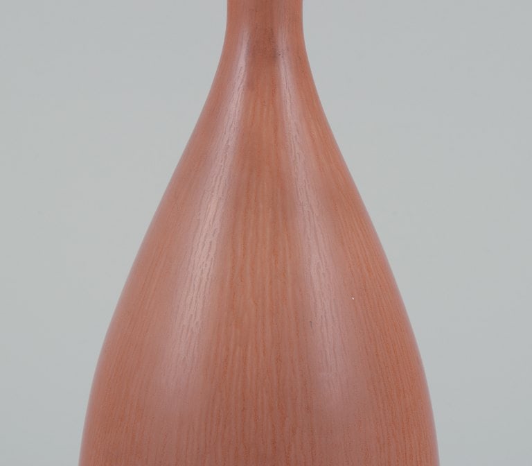 Berndt Friberg (1899-1981) for Gustavsberg. Large unique ceramic vase. Hare's fur glaze in light - 4