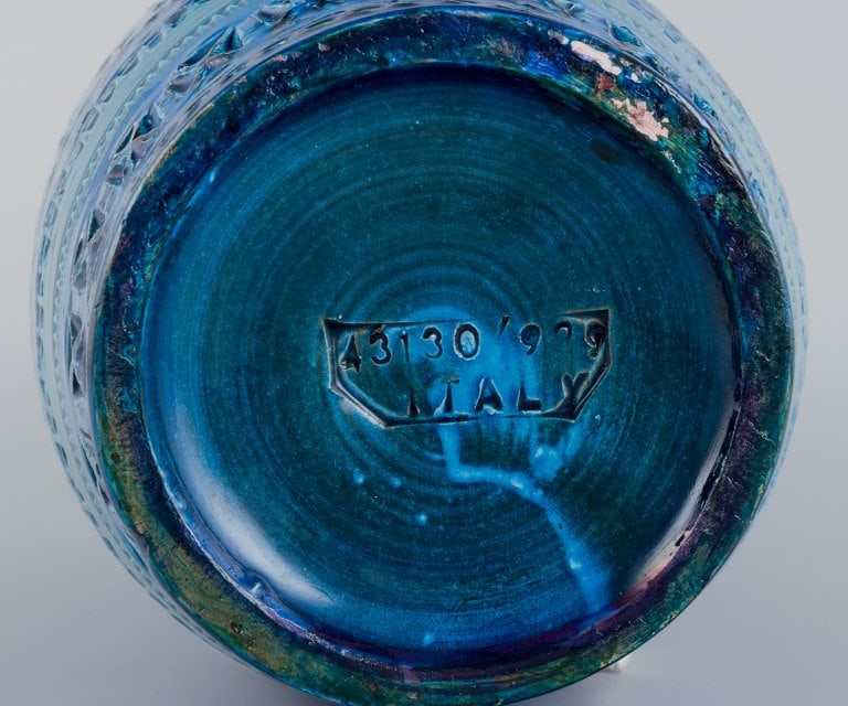 Aldo Londi (1911-2003) for Bitossi, Italy. Large ceramic vase with azure blue glaze. - 6