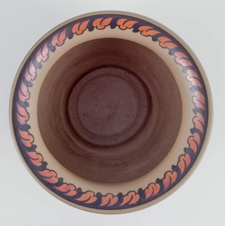 Hjorth, island of Bornholm, Denmark. Large ceramic jar. Hand-painted with floral motifs. - 6