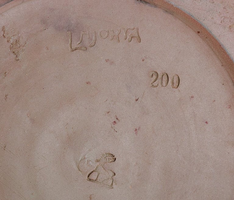 Hjorth, island of Bornholm, Denmark. Large ceramic jar. Hand-painted with floral motifs. - 7