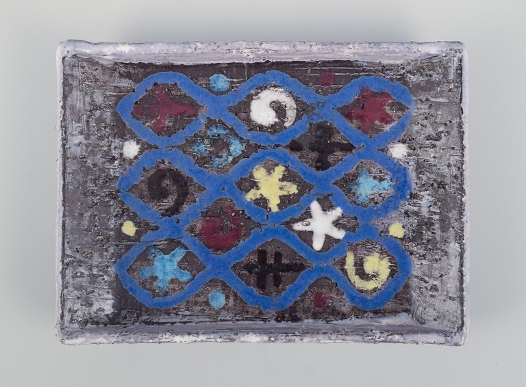 Ingrid Atterberg (1920-2008) for Upsala Ekeby, Sweden. "Bohus" ceramic dish. - 3