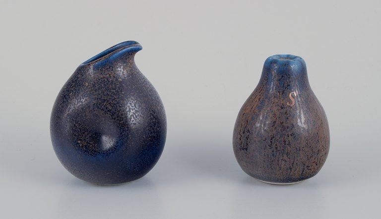 Wilhelm Kåge for Gustavsberg, Sweden. Small pitcher and salt shaker in ceramic. (1 of 8)