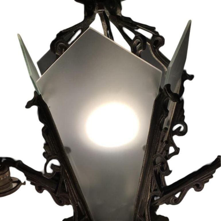 Art Deco Slat Glass Hanging Light Chandelier With Geometric Details - 2