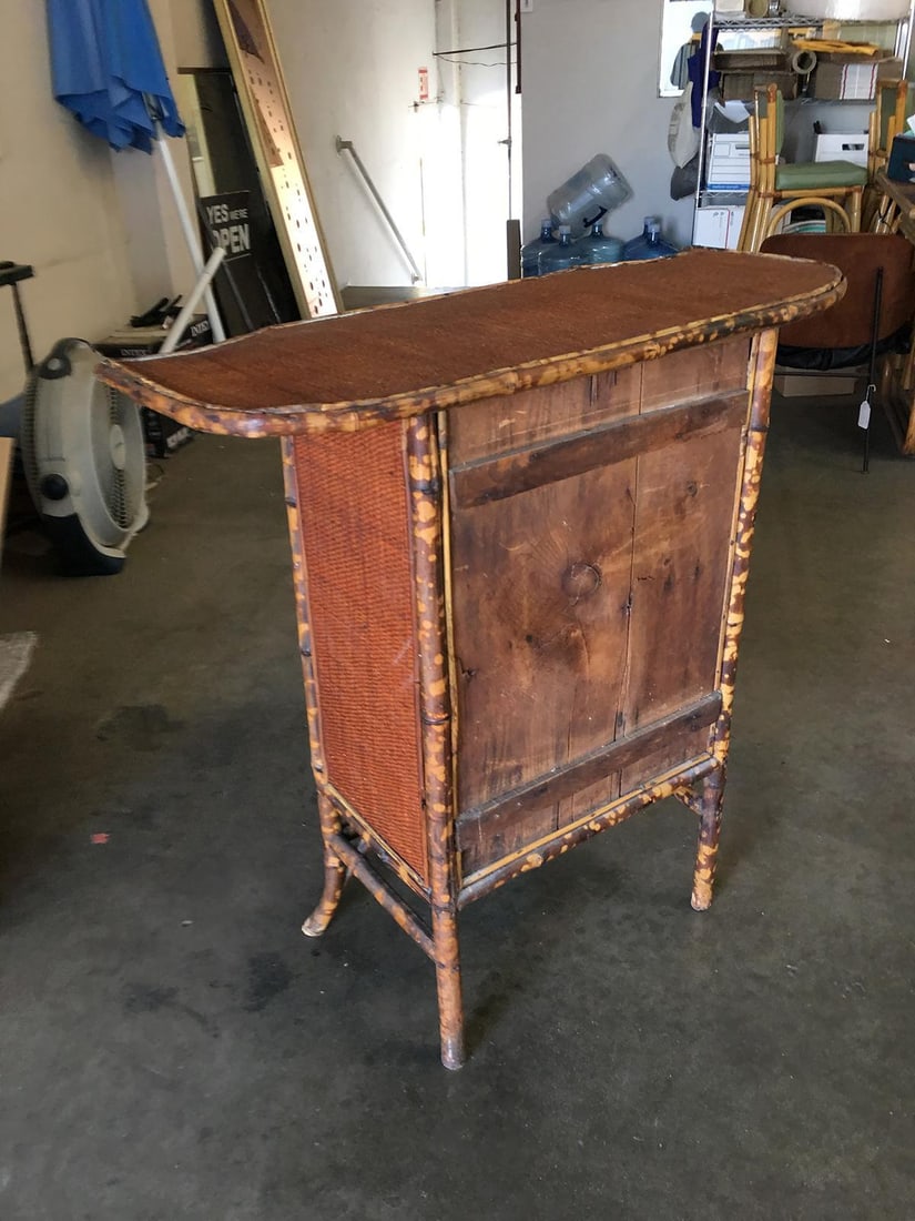 Aesthetic Movement Tiger Bamboo Bat Wing Bar - 19