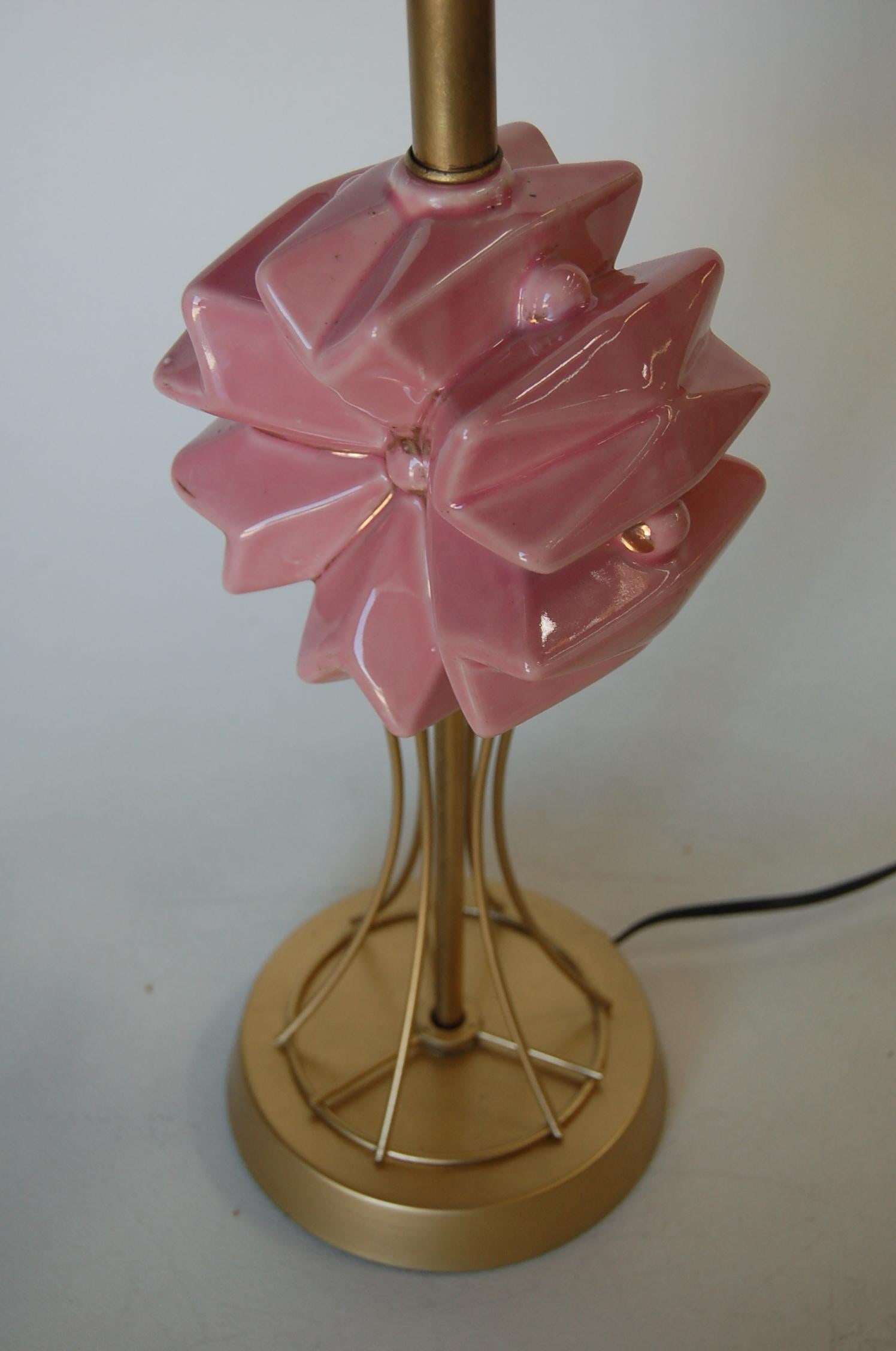 Midcentury Brass Spindel Table Lamp with Ceramic Flower Accent - 12