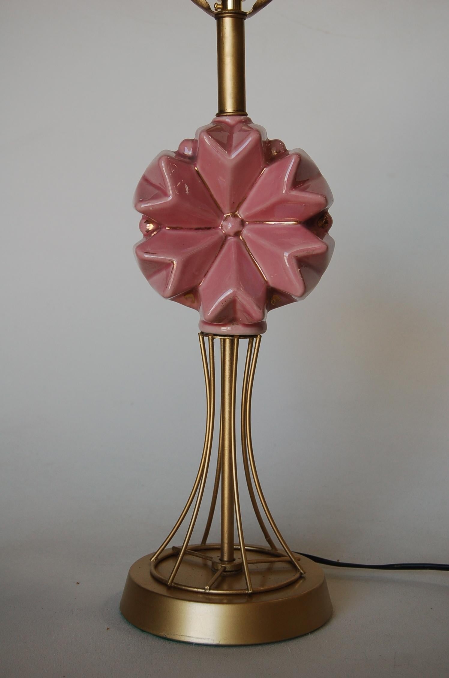 Midcentury Brass Spindel Table Lamp with Ceramic Flower Accent - 8