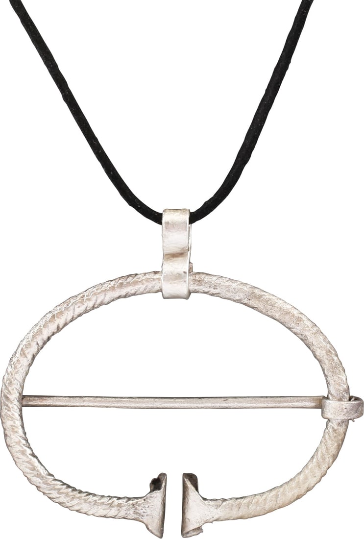 VIKING PROTECTIVE BROOCH, 850-1050 AD. - 2