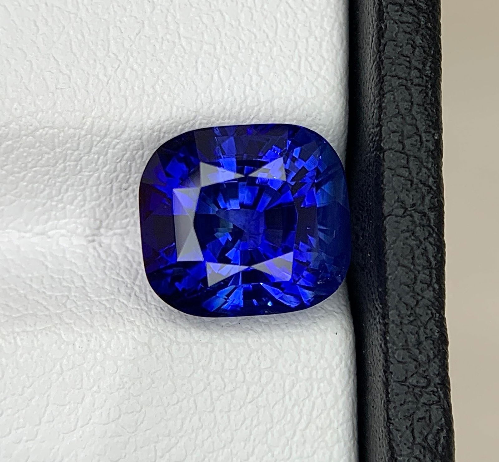 Natural Deep Blue Sapphire Gemstone: 6.36 CTs Faceted Cushion Cut September Birthstone - 5