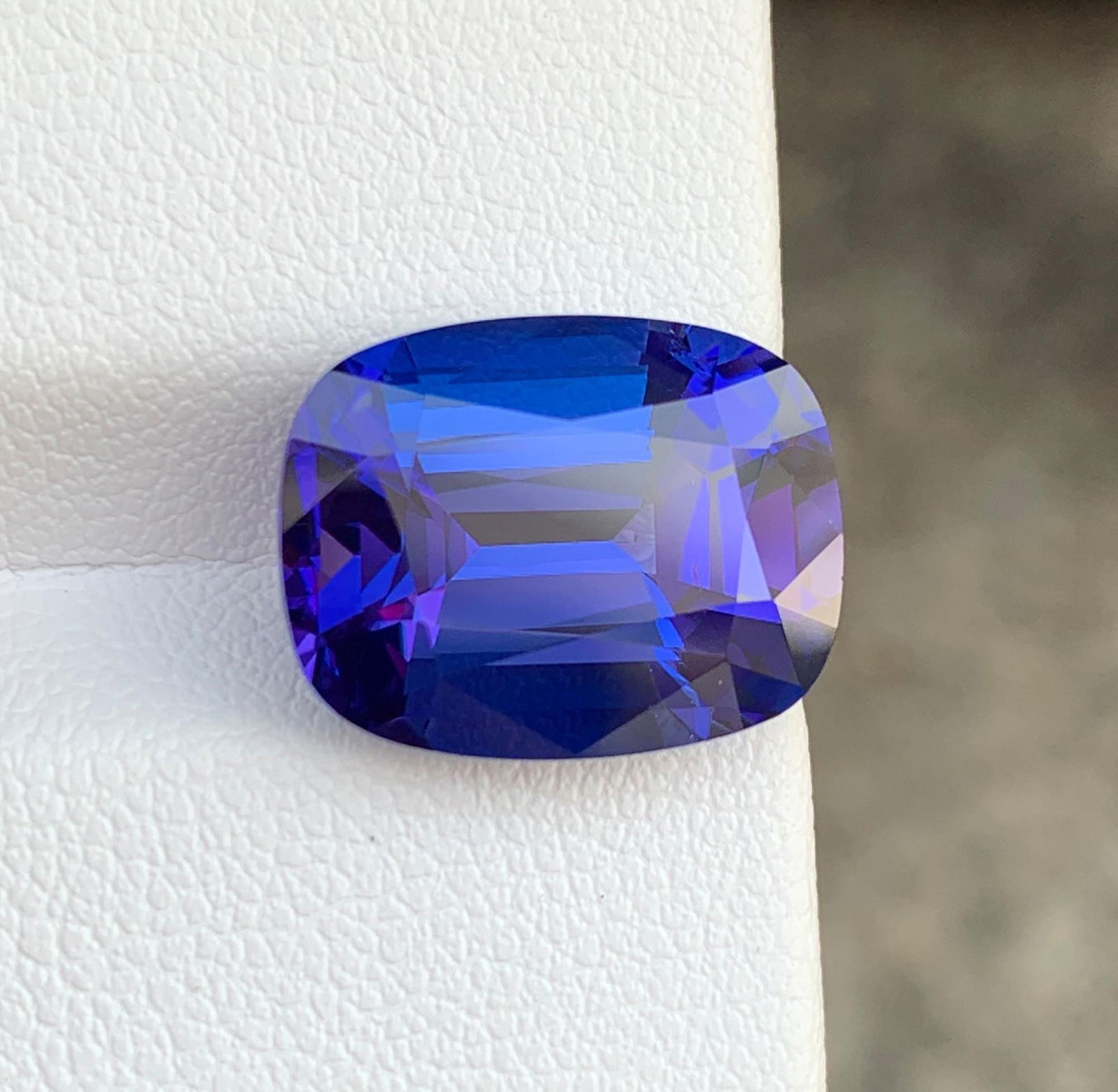 Natural AAA Tanzanite Loose Gemstone: 10.57 Carat Cushion Shape For Making Jewelry - 3