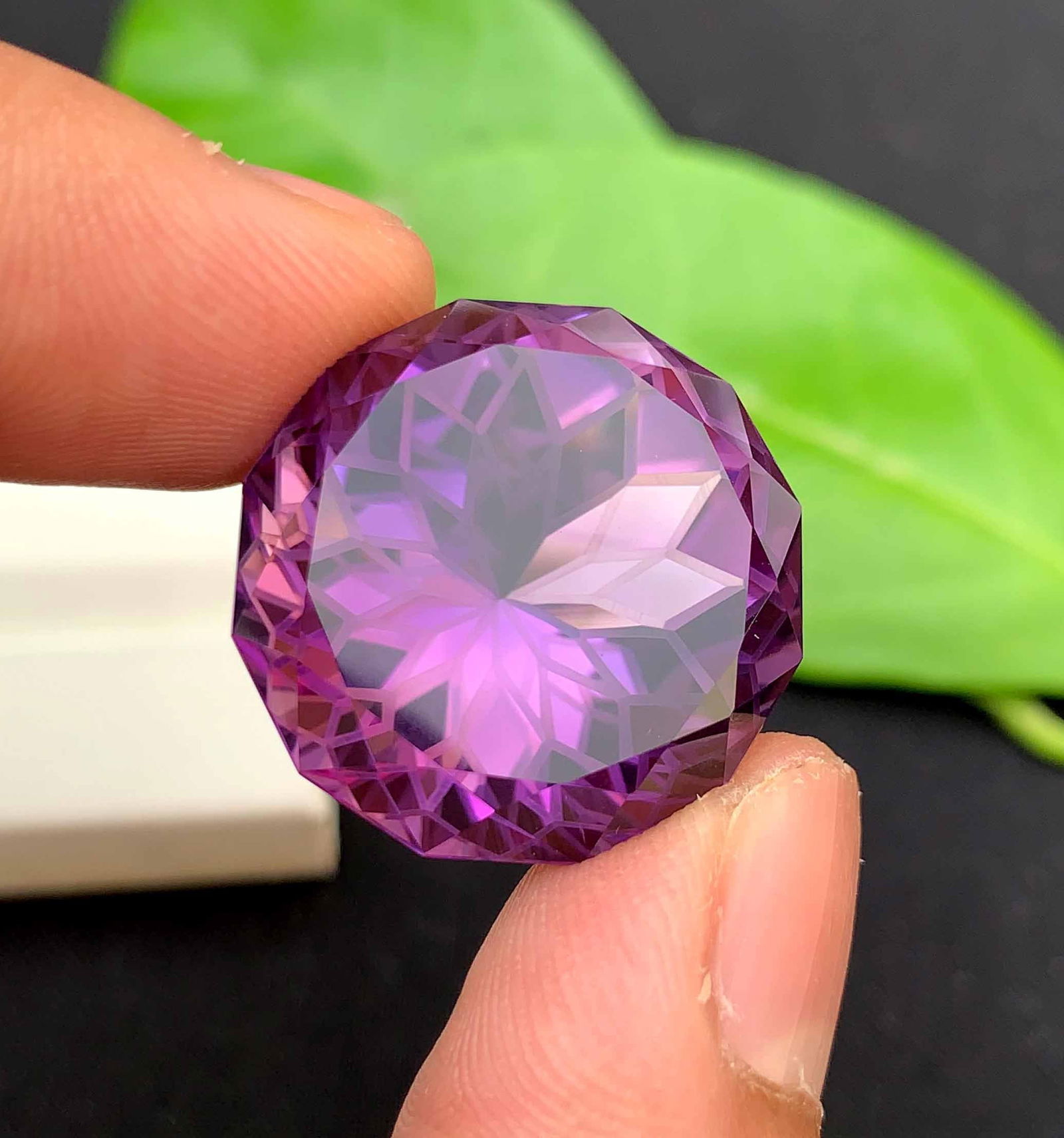 Flower Cut Amethyst Gemstone: 45.45 Carats, February Birthstone: Materials: Gemstone: Amethyst Carat weight: 45.45 Natural Amethyst Gemstone, Precision Flower Cut Amethyst Gemstone, Perfect Cut, Faceted Gemstone February Birthstone weight - 45.45 Carats