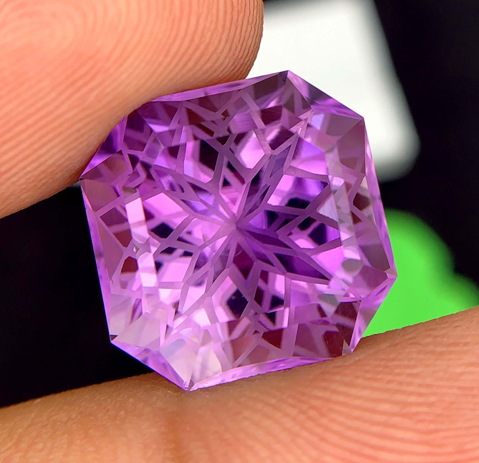 Flower Cut Amethyst Gemstone: Square Asscher, February Birthstone (17.57 Carats) - 3
