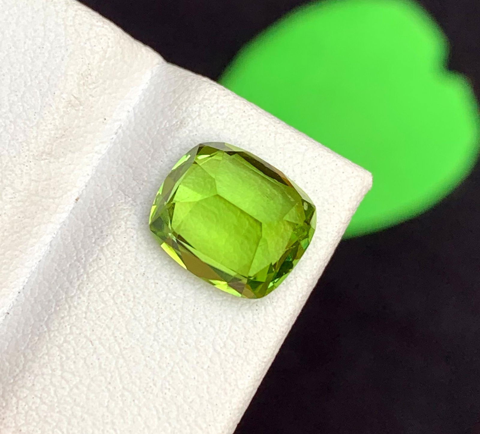 Natural Peridot Gemstone: 3.45 Carat Cushion Cut, August Birthstone - 2