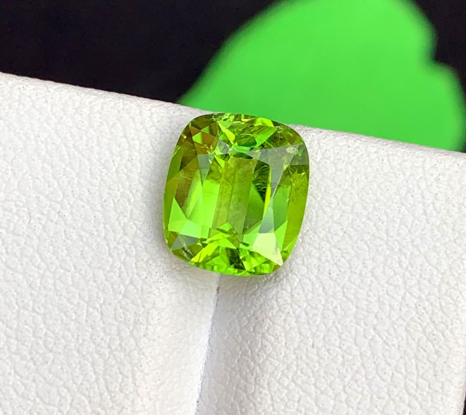 Natural Peridot Gemstone: 3.45 Carat Cushion Cut, August Birthstone - 3
