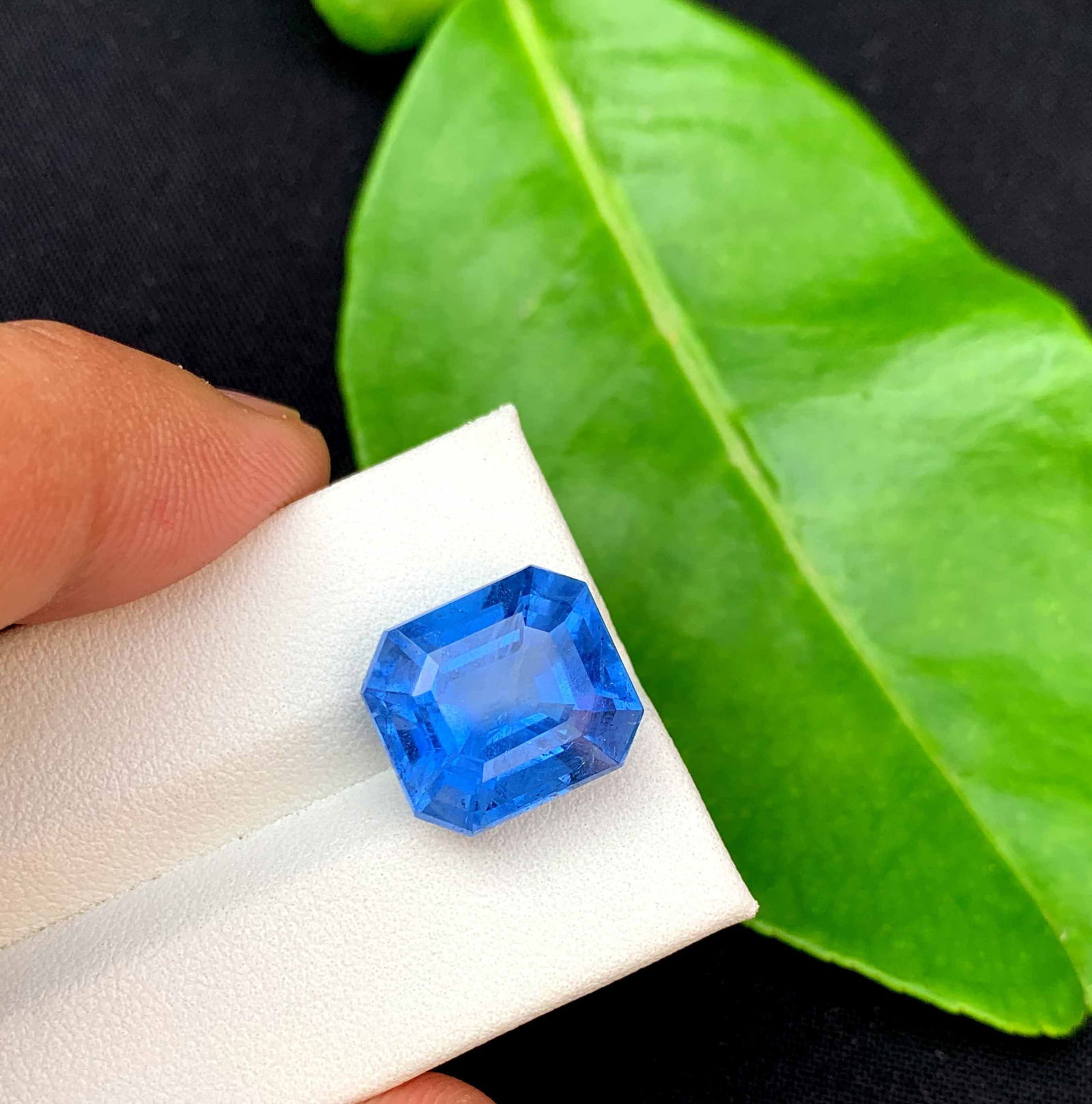 Santa Maria Aquamarine Gemstone: Emerald Cut Beryl, March Birthstone (10.20 Carats) - 2