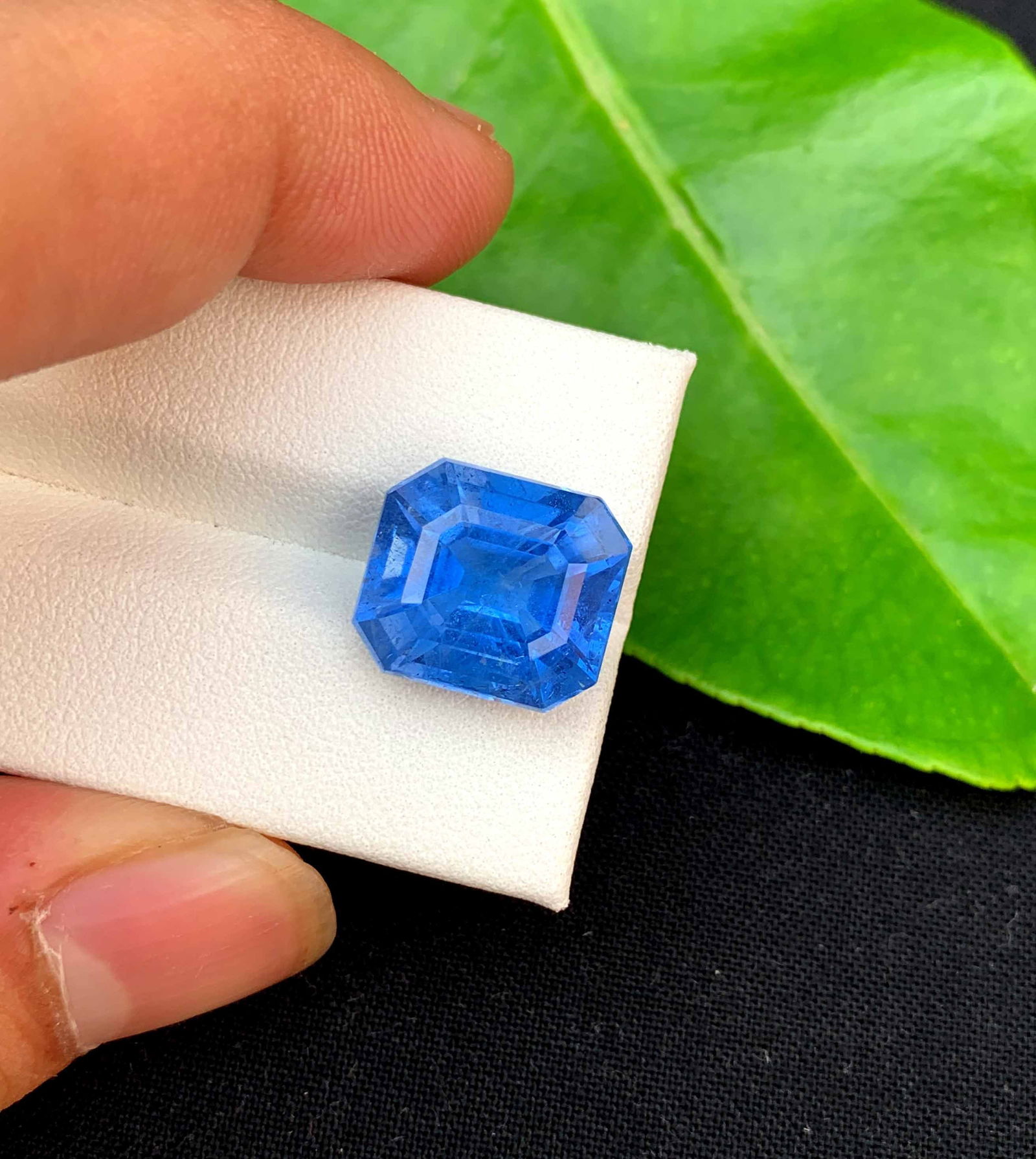 Santa Maria Aquamarine Gemstone: Emerald Cut Beryl, March Birthstone (10.20 Carats) - 3