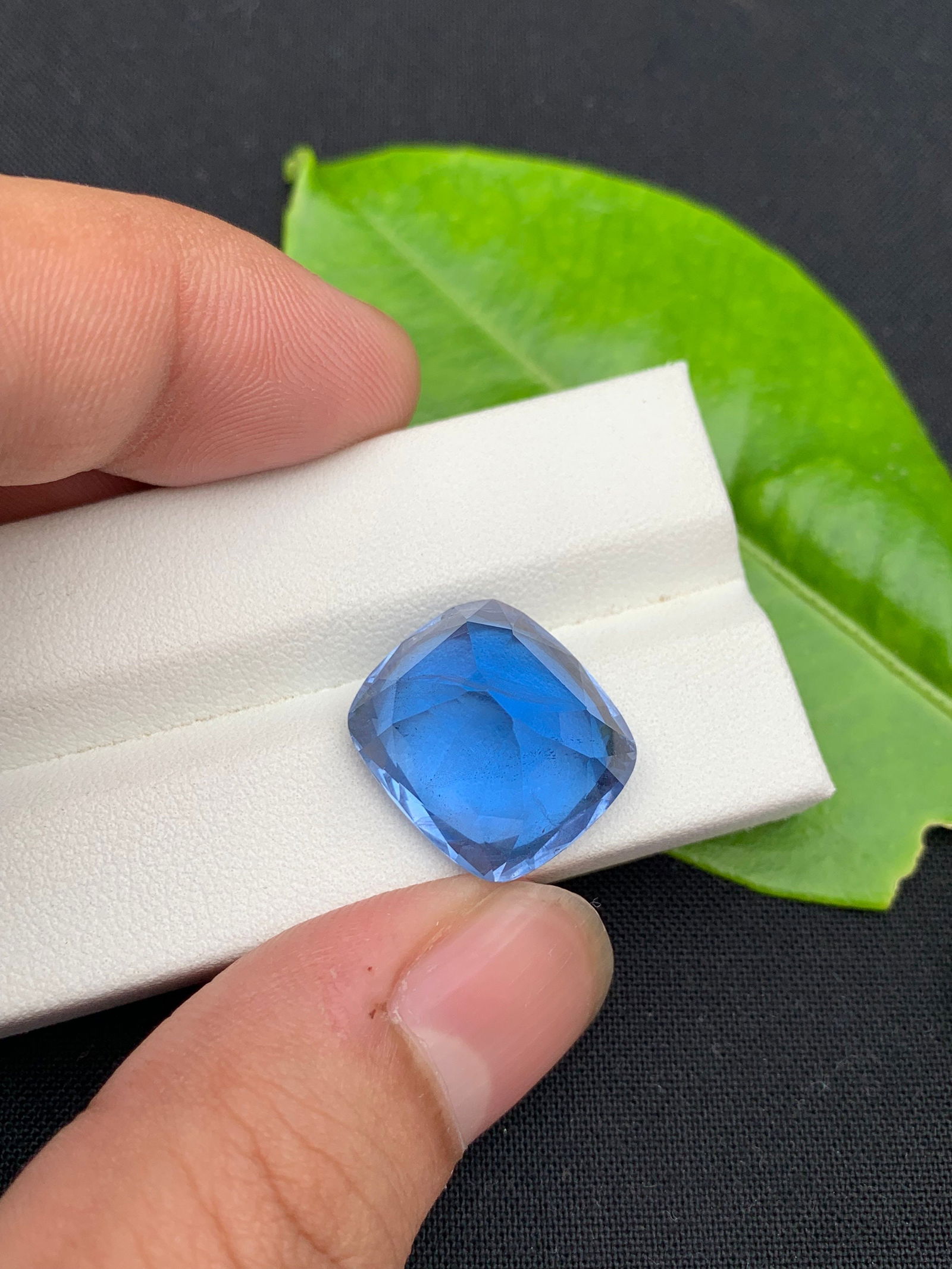 Santa Maria Aquamarine Gemstone: March Birthstone, Deep Blue Beryl (18.35 Carats) - 2