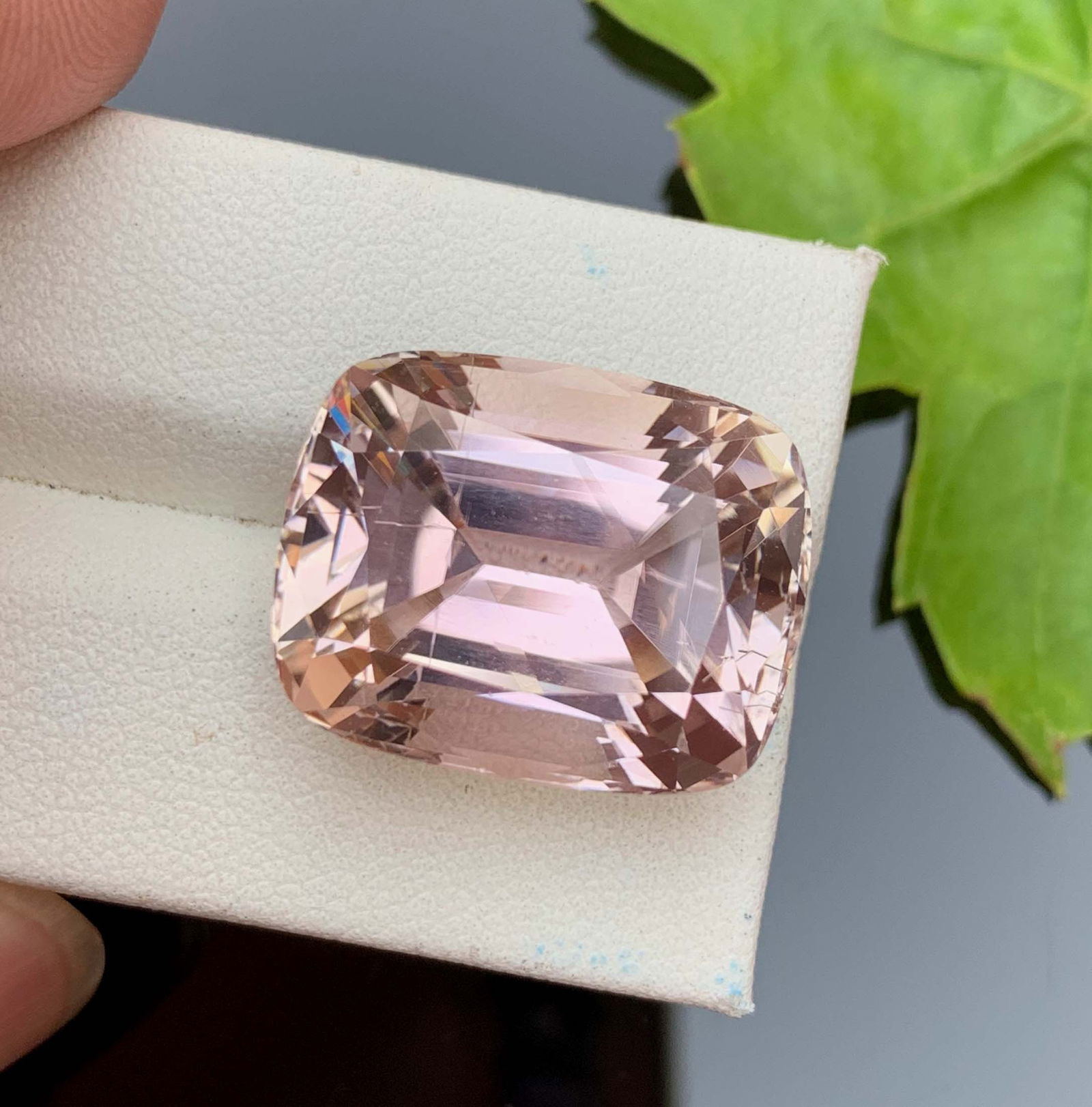 Peach Pink Kunzite Gemstone: 34.20 Carat November Birthstone - 3