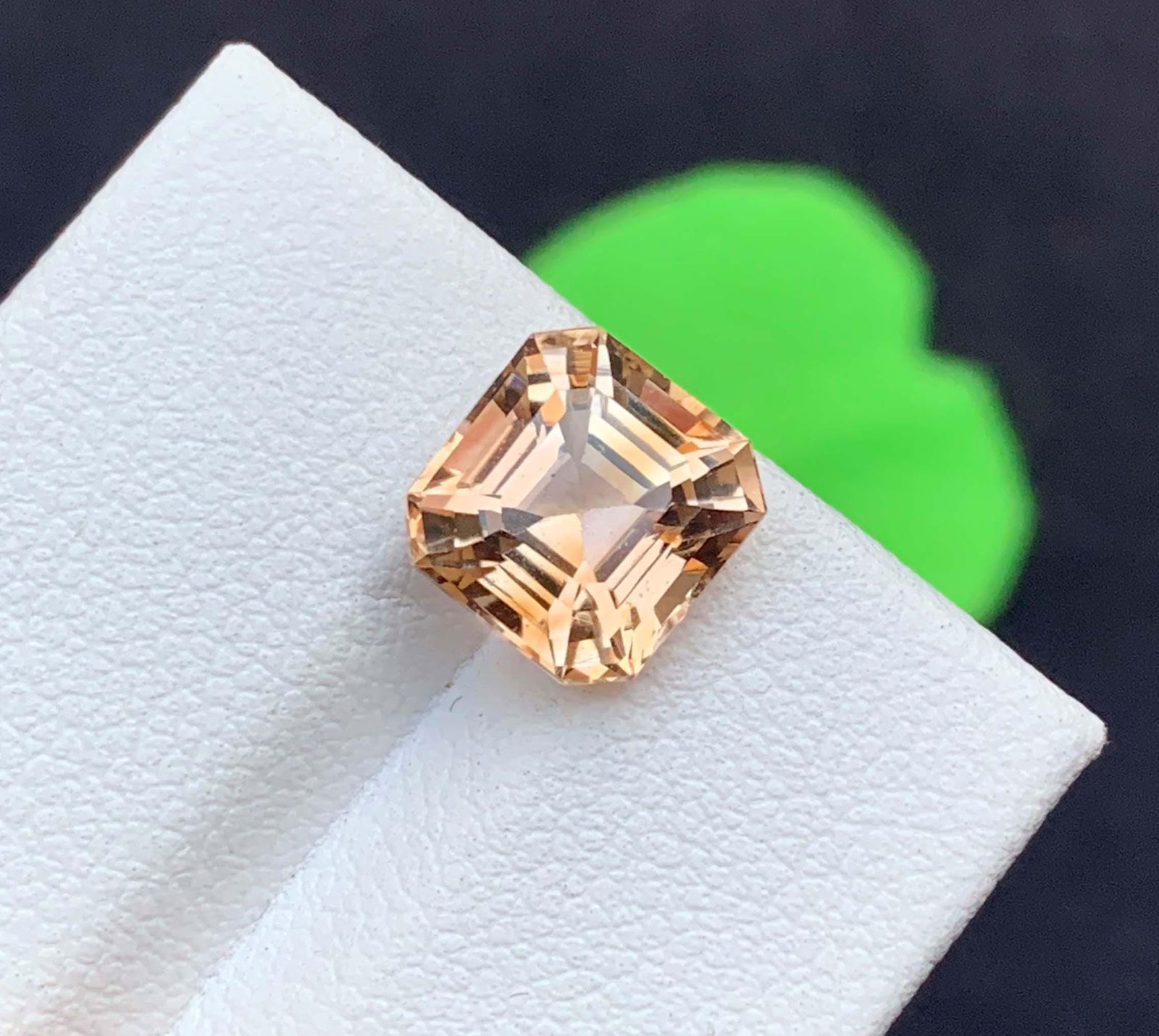 Natural Imperial Topaz Gemstone: 3.90 Carat Golden Yellow Asscher Cut - 4