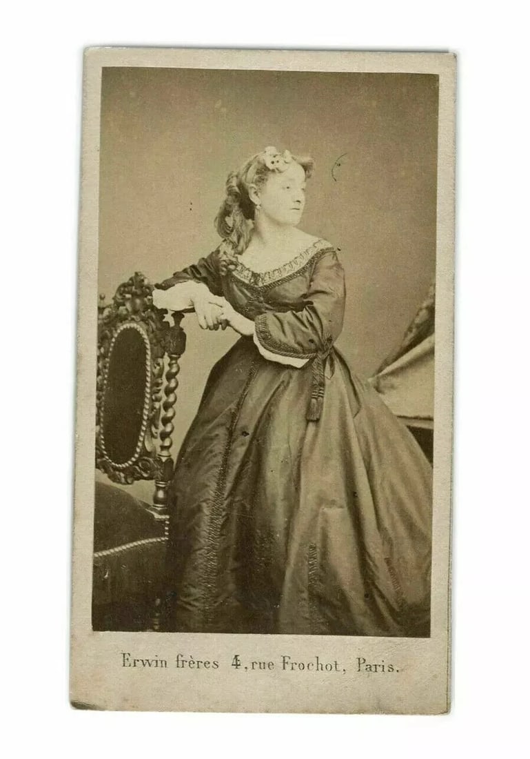 Antique CDV Photo – Marguerite Bellanger Erwin Frères – French Opera Star 1865 - 6