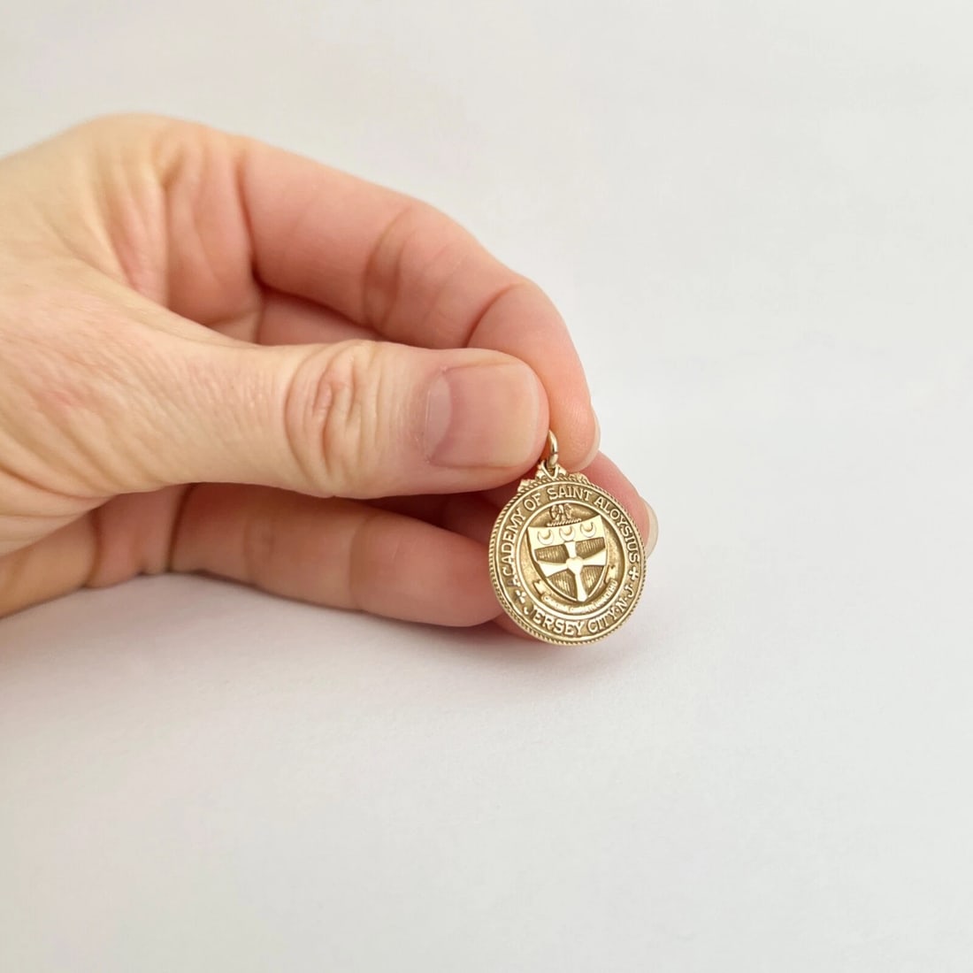 Vintage Academy of Saint Aloysius School Pendant Charm 10K Yellow Gold, 3.08 Gr - 3