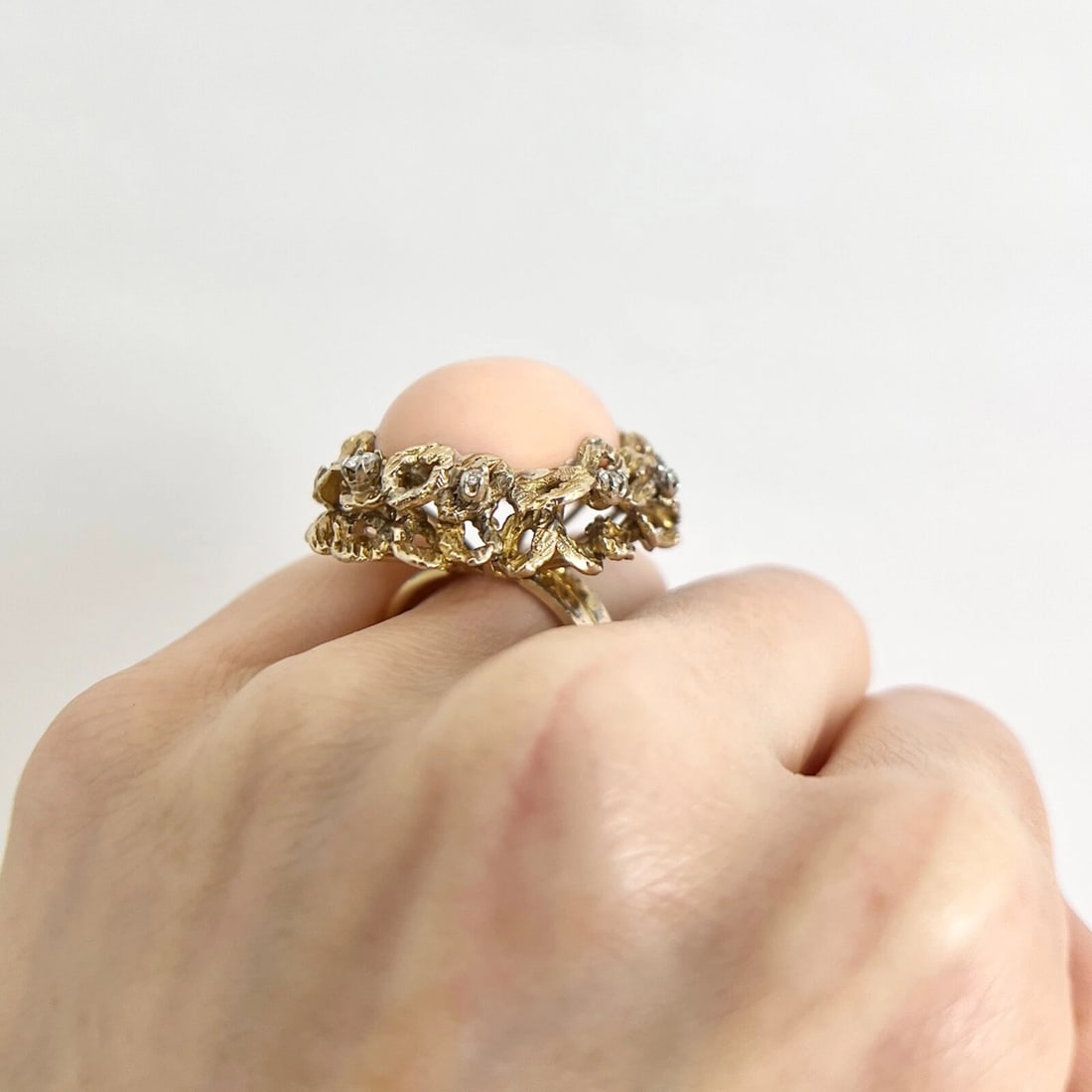 Vintage 1950's 1960's Oval Coral Diamond Cocktail Ring 14K Yellow Gold, 20.86 Gr - 5