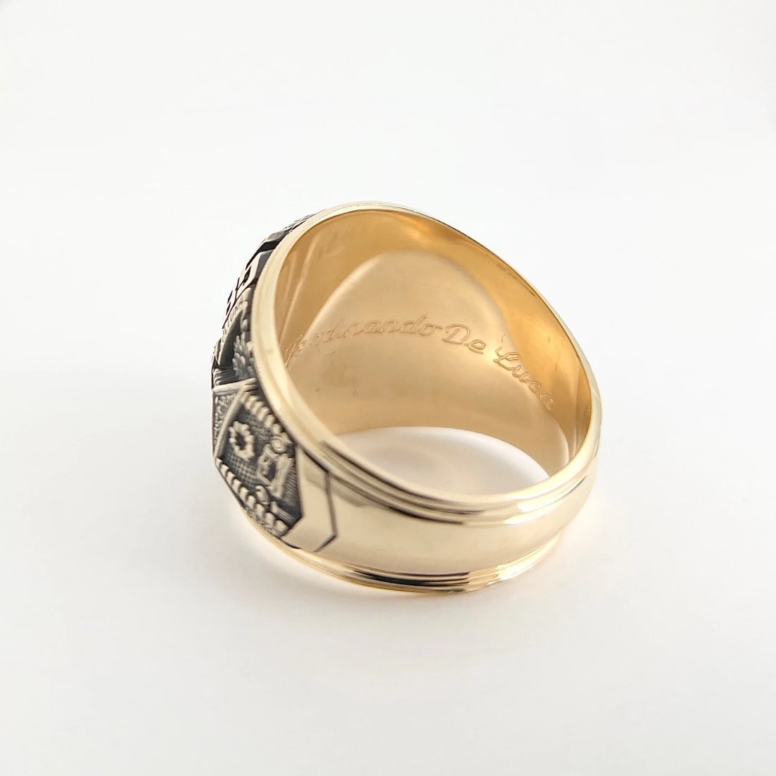 Vintage 1985 Men's Collegium Manhattanensis Class Ring 14K Yellow Gold, 24.18 Gr - 11