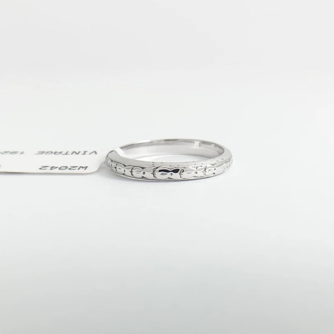 Antique 1920's Etched Wedding Band Ring 18K White Gold, Size 5.75, 2.33 Grams - 7