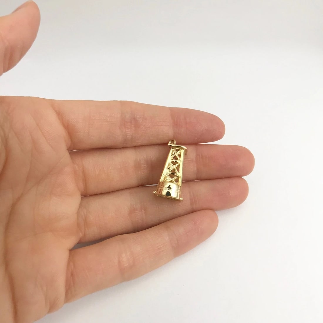 Vintage Oil Rig Tower Bracelet Charm Necklace Pendant 18K Yellow Gold, 3.59 Gram - 5