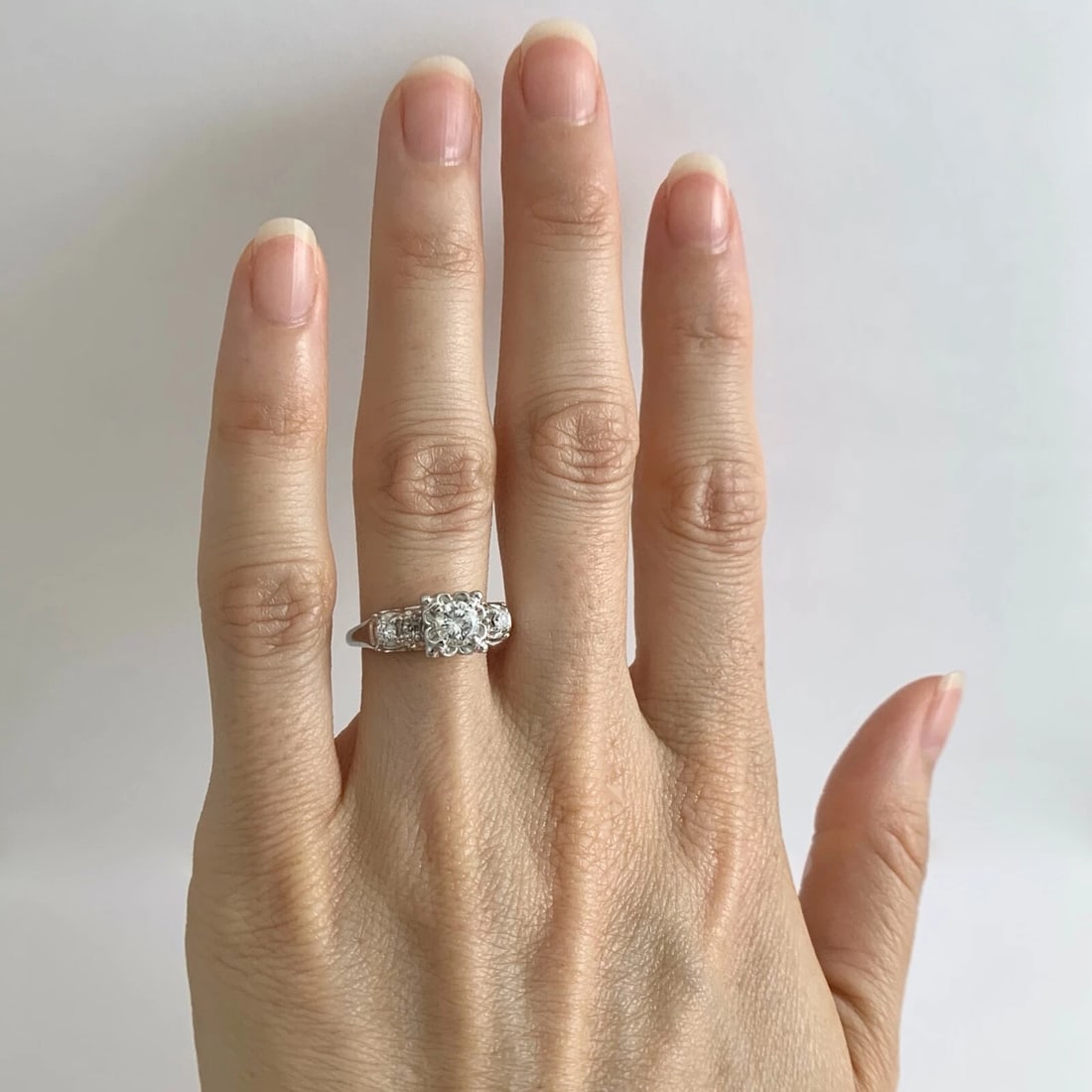 Vintage 3-Stone Diamond Scalloped Engagement Ring 14K White Gold, 3.38 Grams - 2