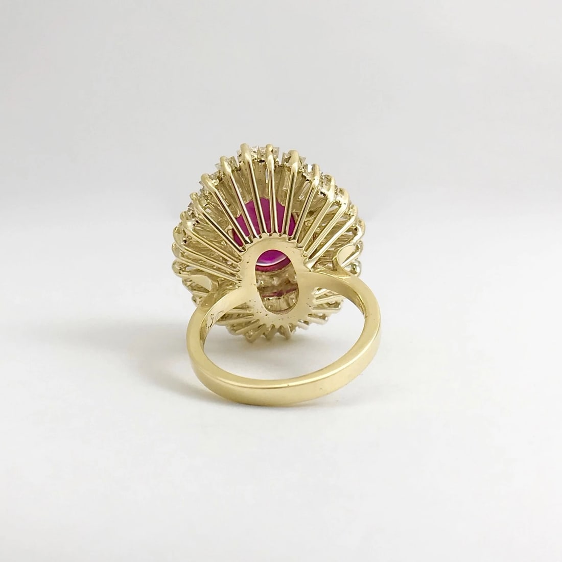 Vintage 1960's Red Gemstone Diamond Cocktail Ring 14K Yellow Gold, 13.81 Grams - 9