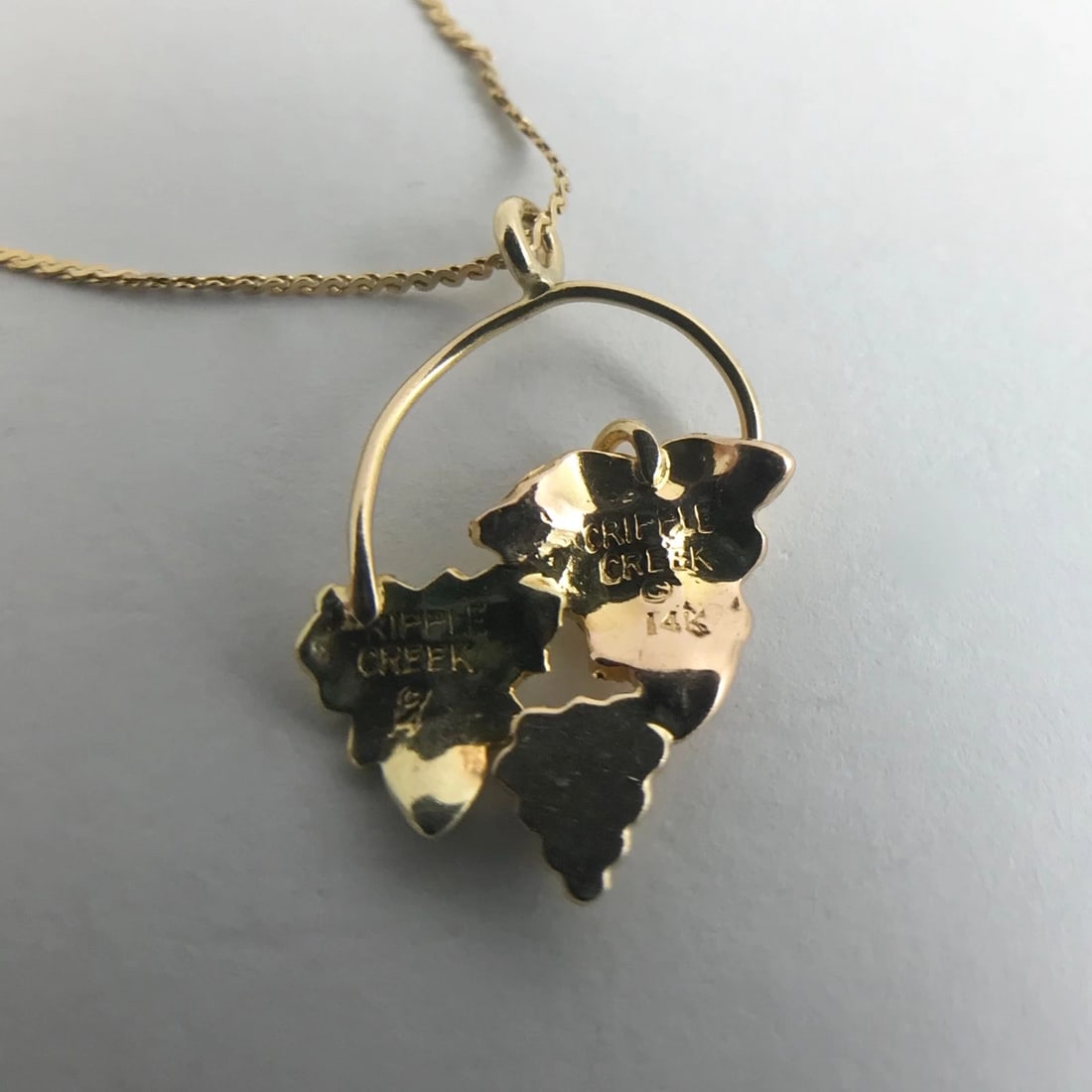 Vintage Grape Leaf Pendant Necklace 14K Yellow Pink Rose Gold 16 Inches, 2.01 Gr - 9