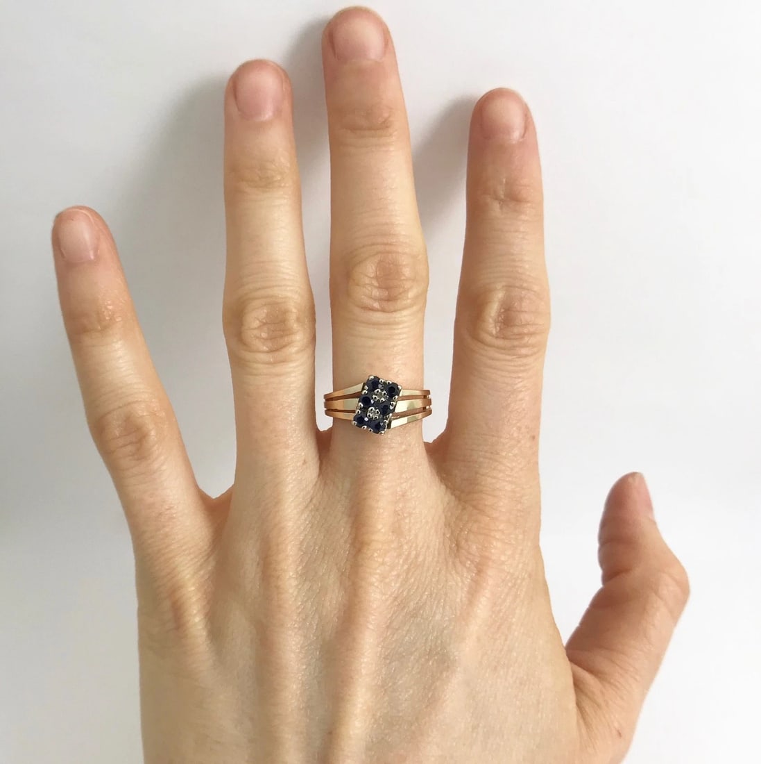 Vintage Blue Sapphire Cluster Cocktail Ring 14K Yellow Gold, Size 5.5, 4.28 Gram - 4