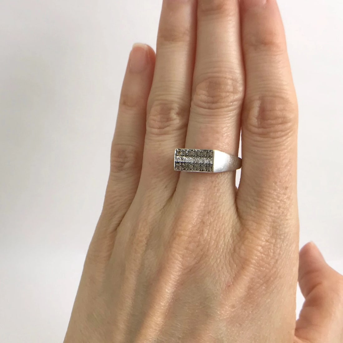 Vintage Brown Cognac White Diamond Concave Flat Top Ring 14K White Gold, 2.7 Gr - 3