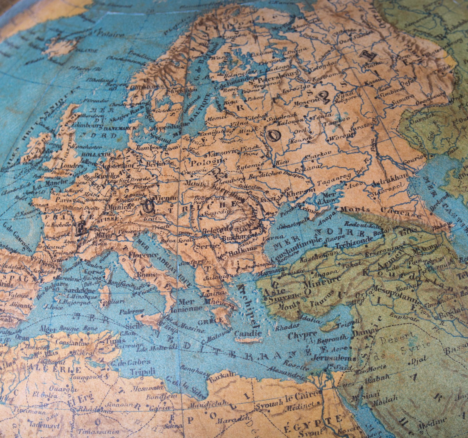 1870 DELAGRAVE FRENCH TERRESTRIAL ANTIQUE GLOBE 14 " - 6