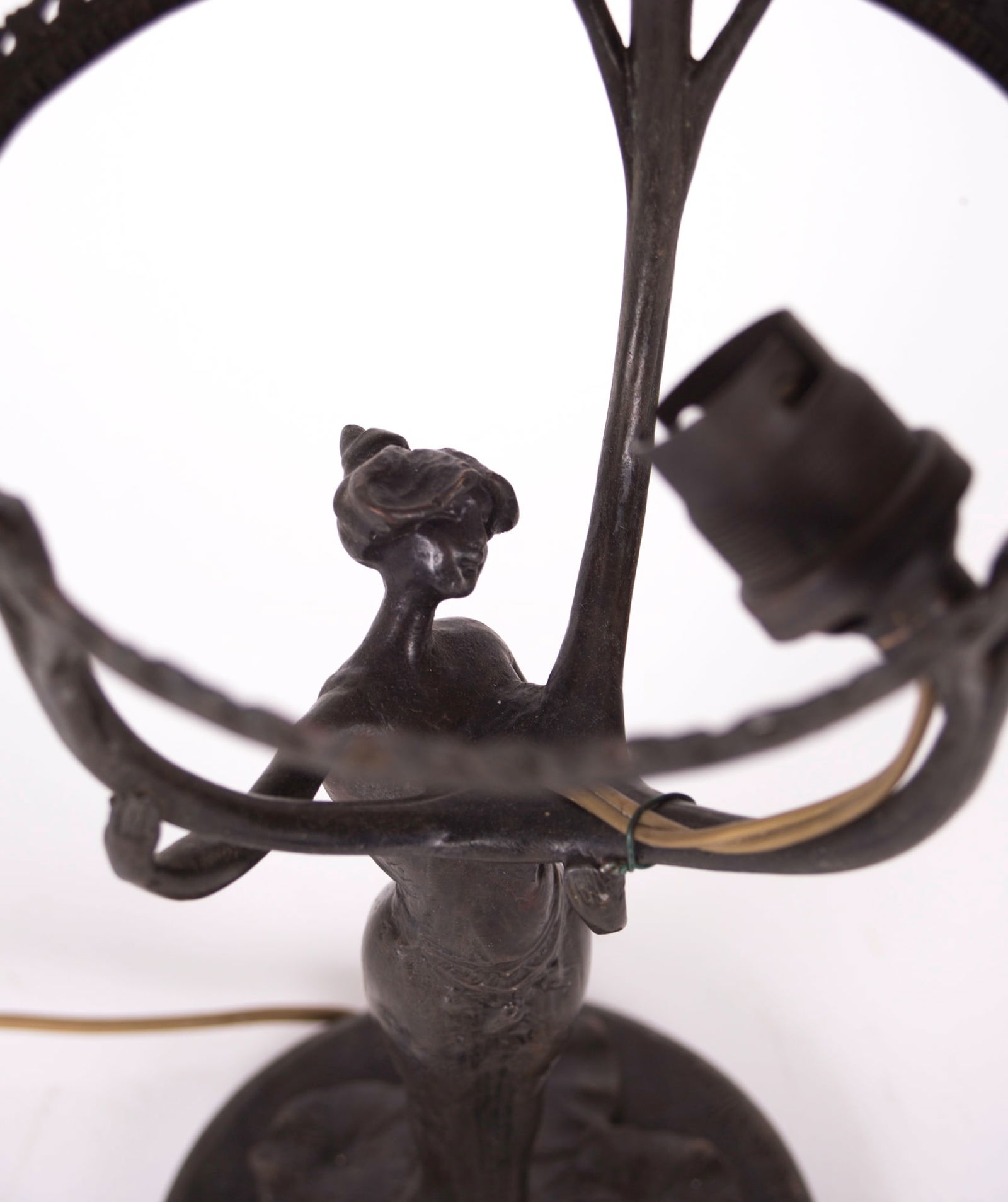 Art Nouveau table lamp bronze sculpture Lucien Alliot Nancy - 2