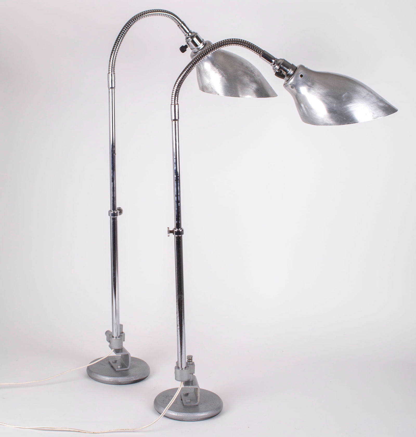 FRENCH INDUSTRIAL MODERNIST pair LAMPS KI-E-KLAIR (1 of 8)