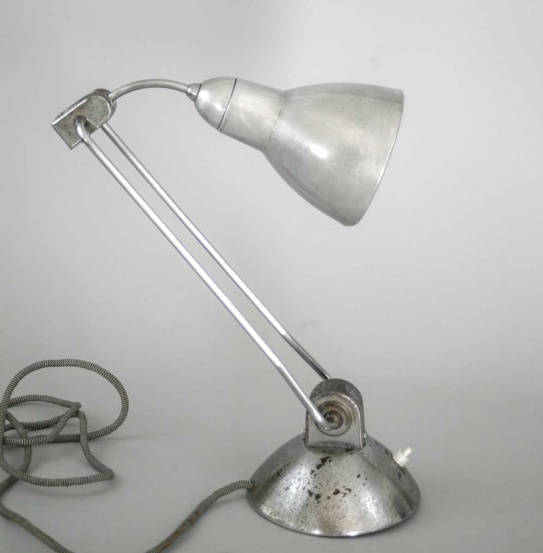 FRENCH MODERNIST DESK LAMP JUMO 610 PERRIAND small reflector - 4