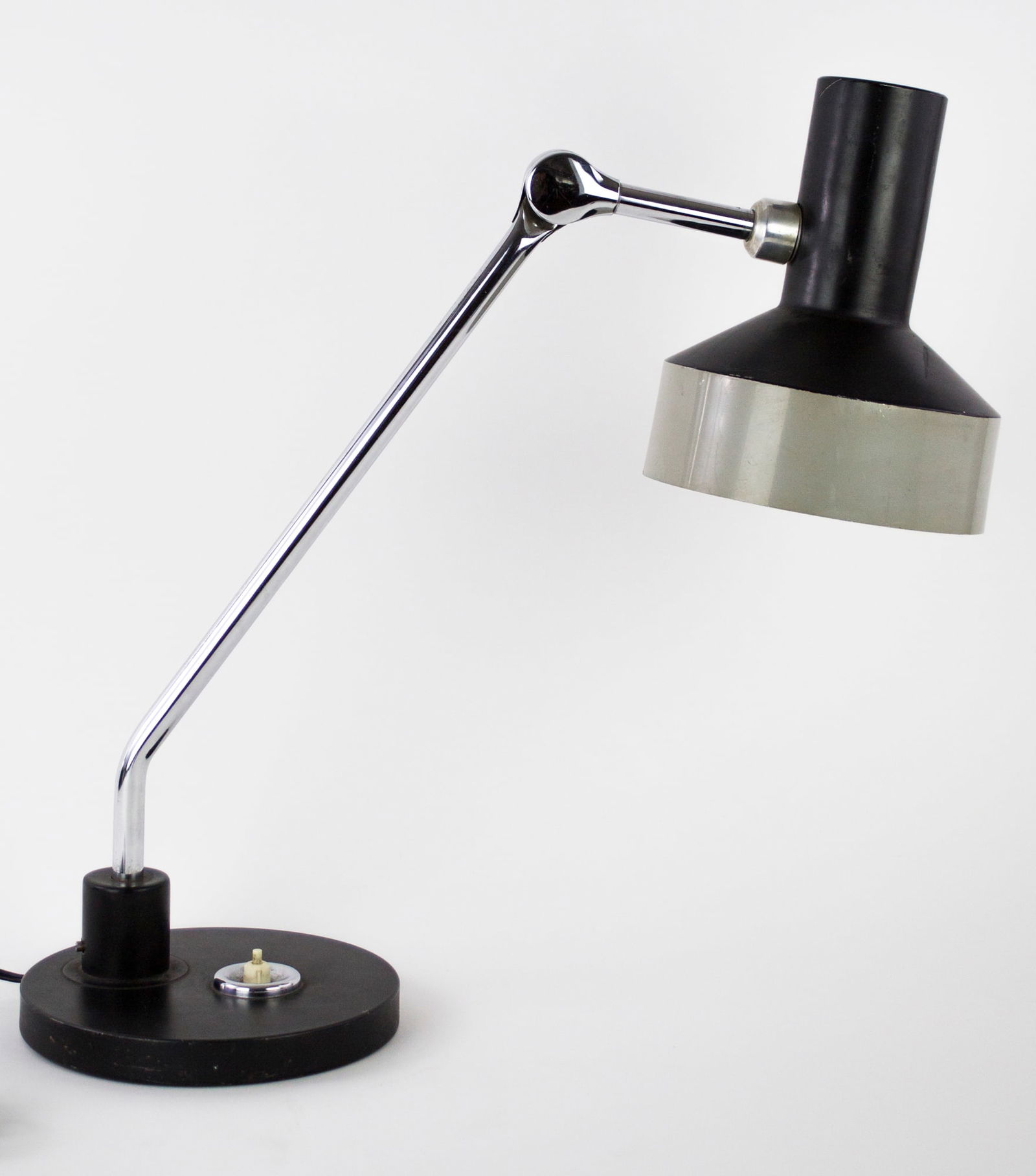FRENCH INDUSTRIAL JUMO DESK LAMP (ORIGINAL) (1 of 4)